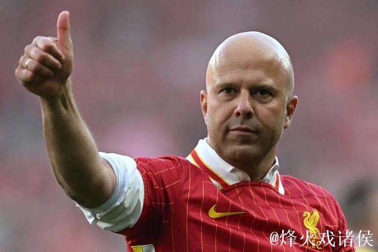 斯洛特是第四位处子赛季率队圣诞节登顶的主教练