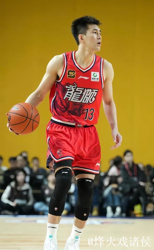 郭艾伦9中0广州负吉林 姜伟泽23分琼斯23+13